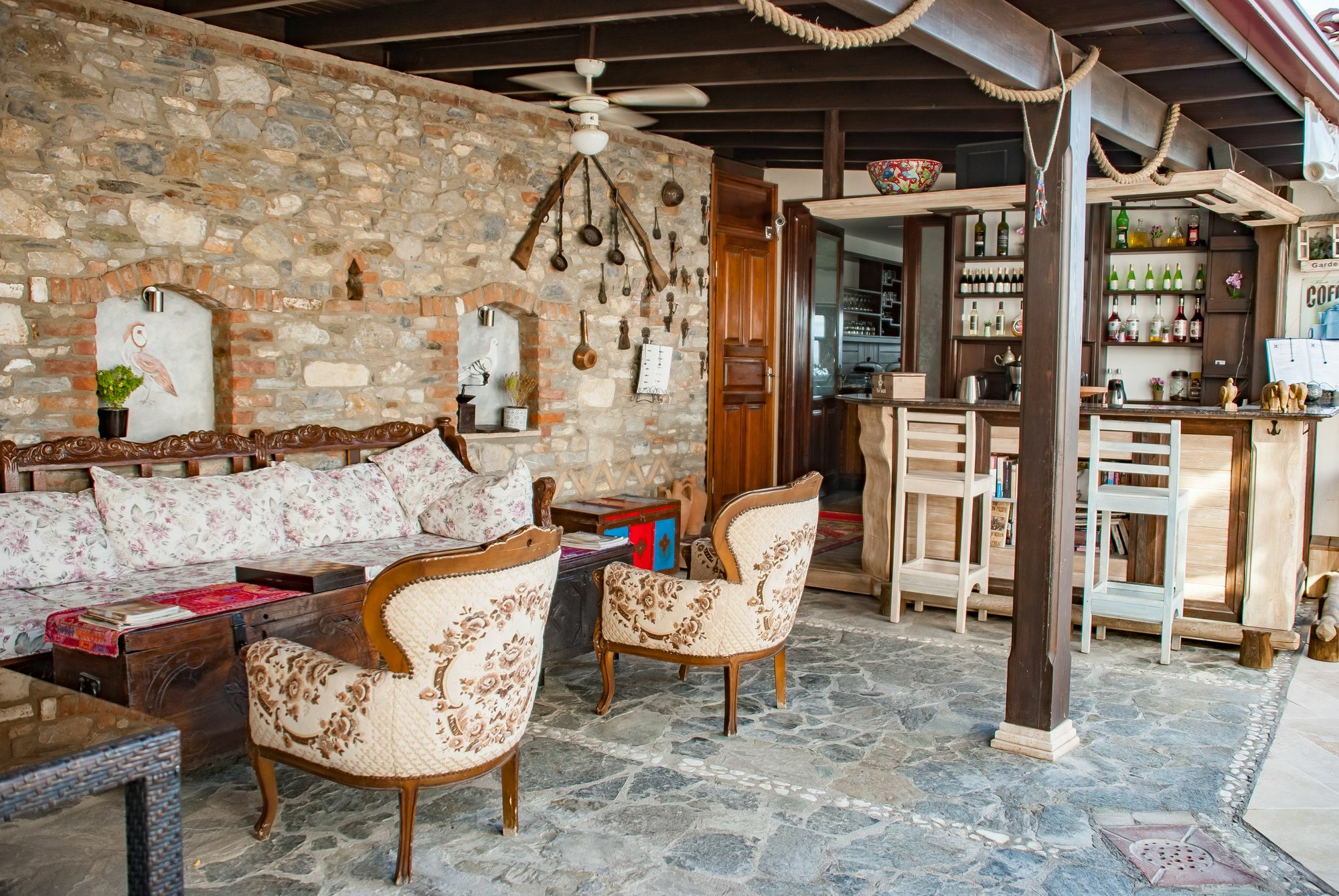 Ayasoluk Hotel & Restaurant Сельчук Экстерьер фото
